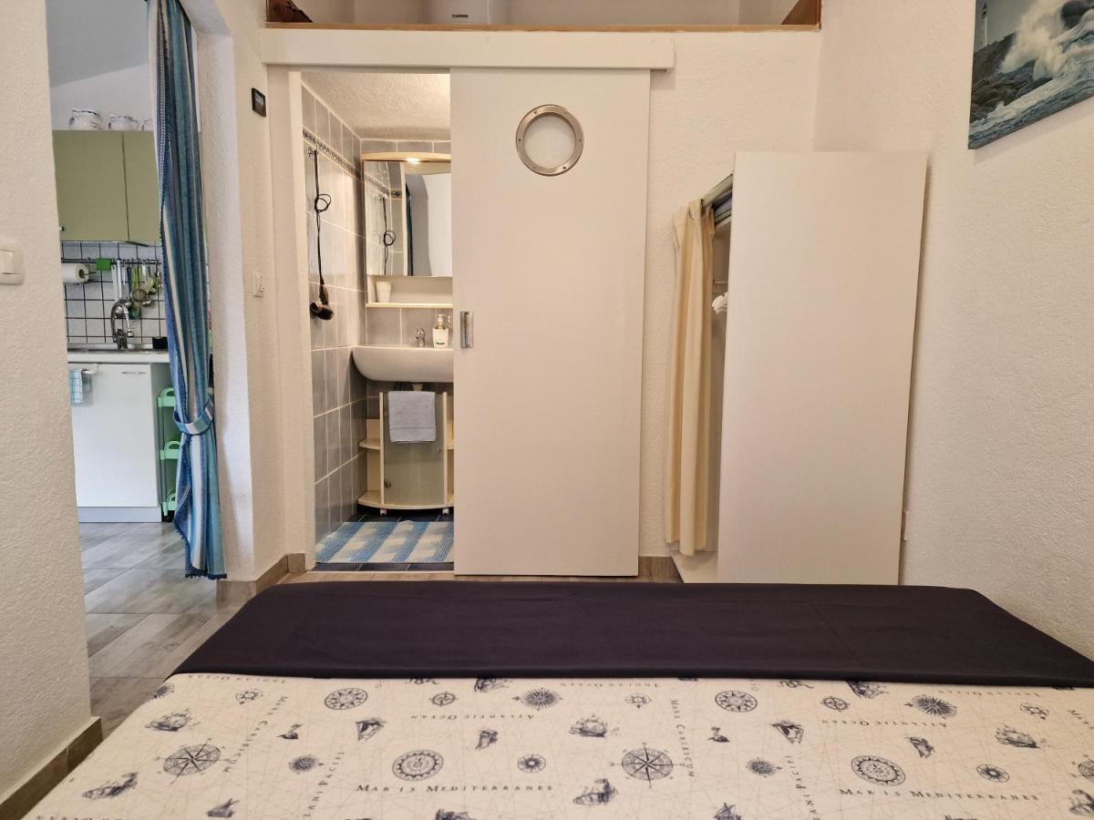 Apartments Rina Rovinj Exterior photo